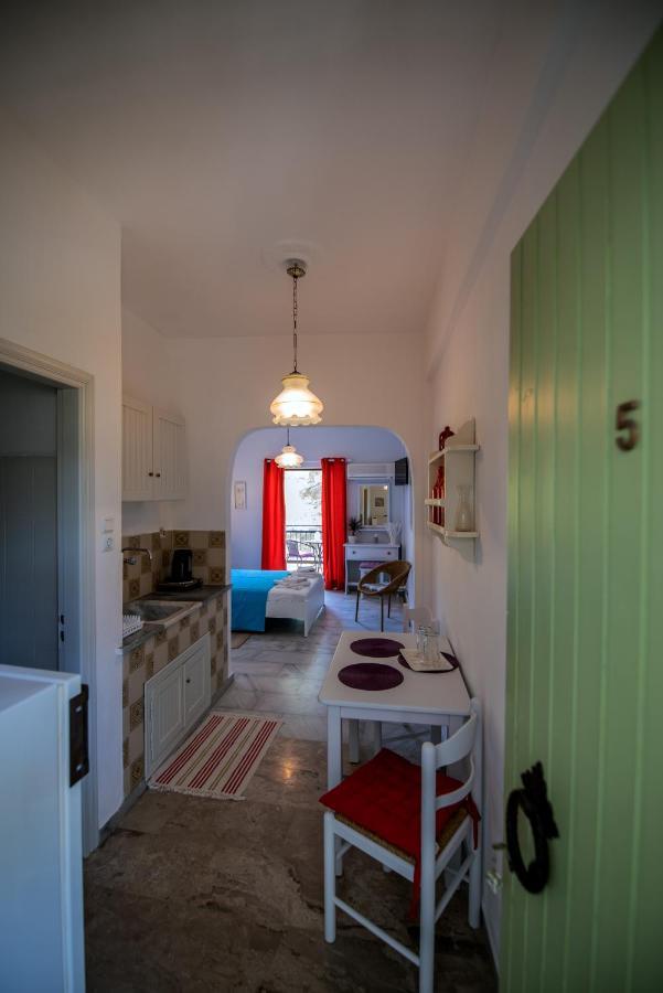 Stella Studios Poros Town Dış mekan fotoğraf